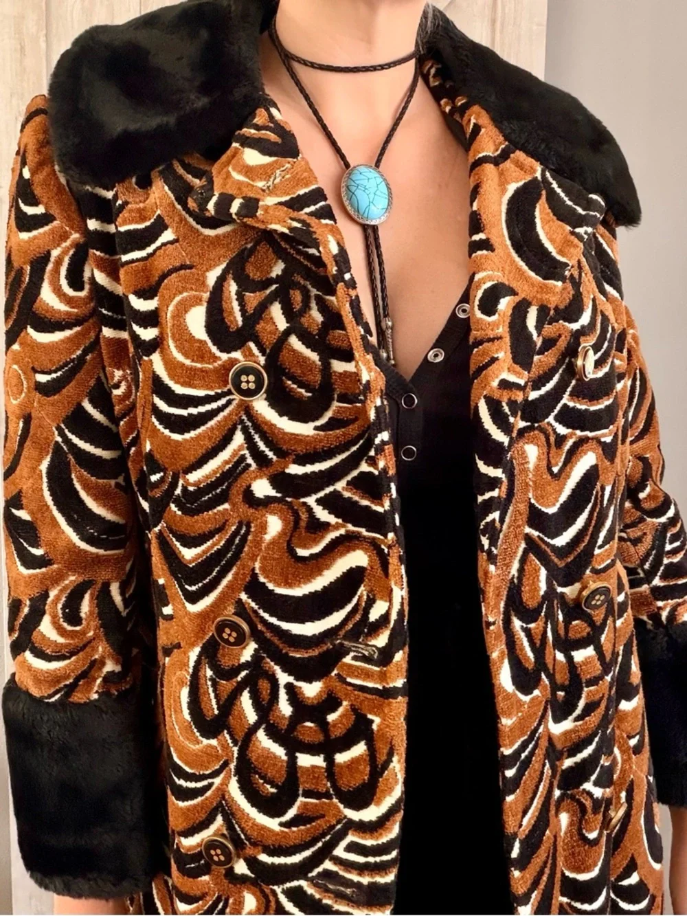 Vintage 60’s Psychedelic Tapestry Coat - Picture 2 of 16